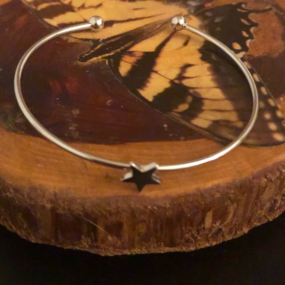 Handmade Brand New Star Silver Bracelet. - Picture 1 of 5